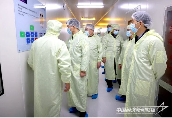 20231214  安徽副省長(zhǎng)張紅文調(diào)研格恩半導(dǎo)體3.jpeg