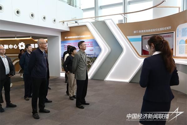 20231221金圓2..jpg?v=1703159067