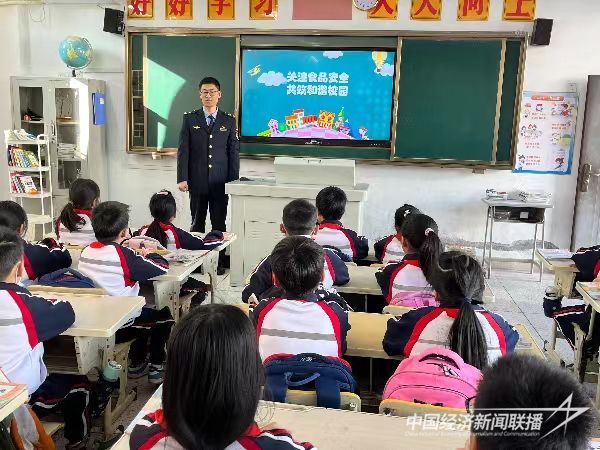 20231225 龍海積極開展食品安全宣傳月1 .jpg?v=1703481737