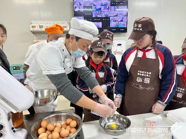 20231225 龍海積極開展食品安全宣傳月3 .jpg?v=1703481737