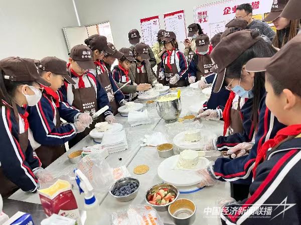 20231225 龍海積極開展食品安全宣傳月4 .jpg?v=1703481737