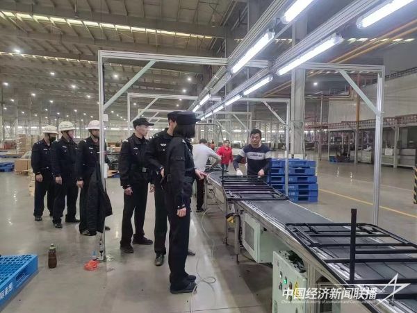 20240205  華安營(yíng)商“110”：護(hù)企有方 安園有力5.jpeg