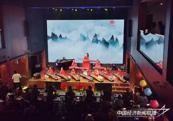 20240221  龍海：婉弘古箏國(guó)風(fēng)音樂會(huì)在石碼舉行3.jpeg